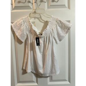 NWT Women's EXPRESS Crop top‎ shoulder white lace 39.90$ retail  SIZE XS
